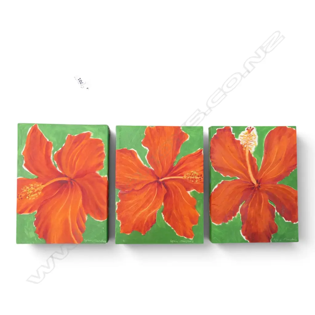 SYLVIA MARSTERS, RED HIBISCUS TRIPTYCH, ACRYLIC ON CANVAS, SIGNED & DATED 205x150mm Image 1++