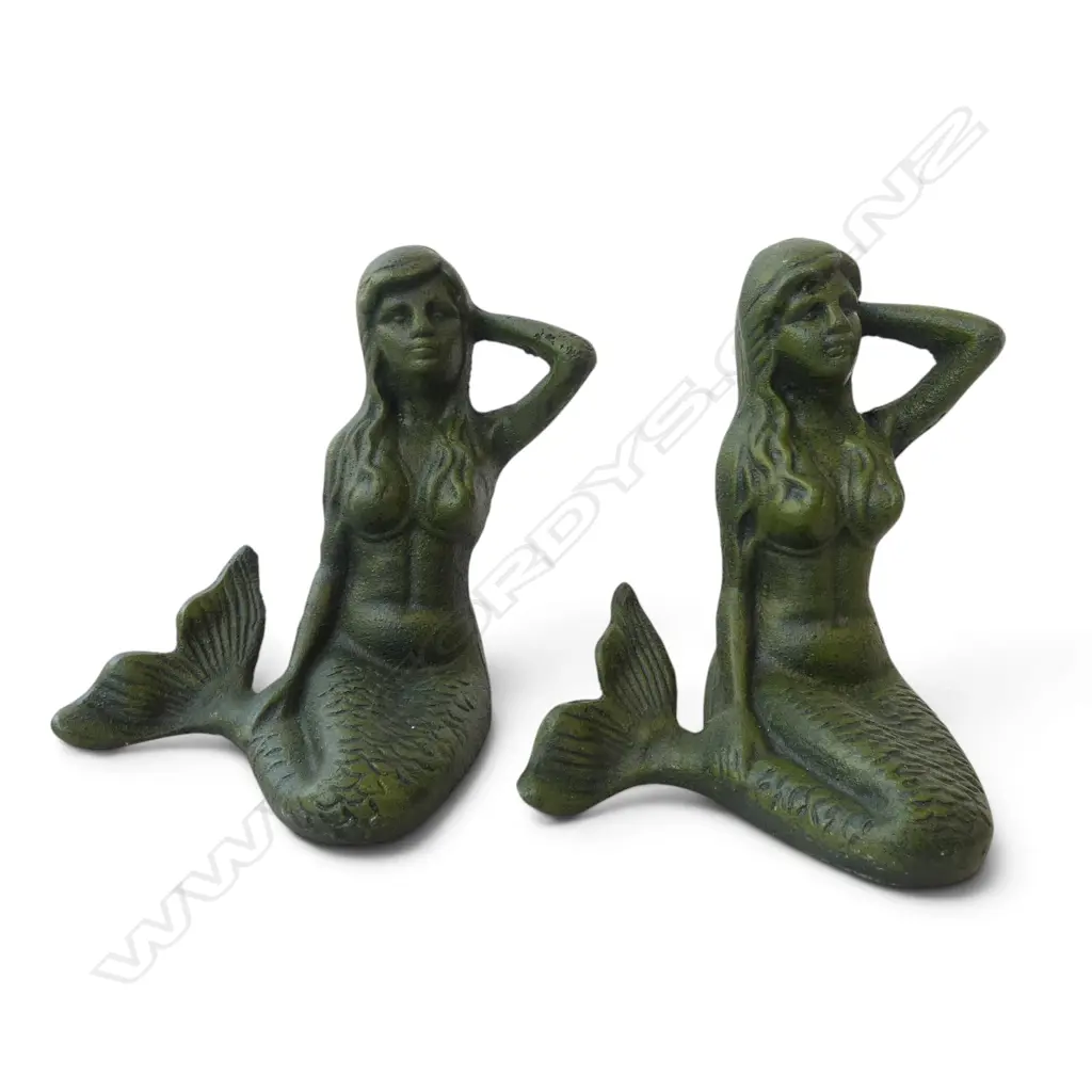 PR CAST IRON MERMAIDS H170MM Image 1++