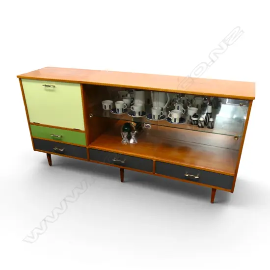 RETRO SIDEBOARD 1770x400x840mm
