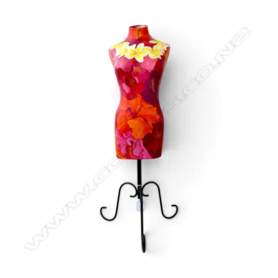 SYLVIA MARSTERS, MANNEQUIN PAINTED w. RED HIBISCUS, SIGNED & DATED 05  H.610mm