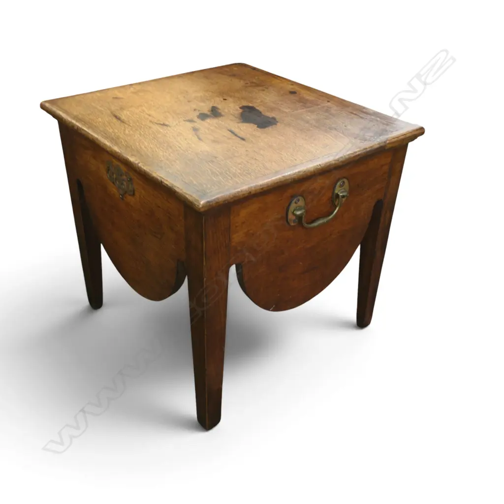 GEORGIAN OAK COMMODE 500x480x480mm Image 1++