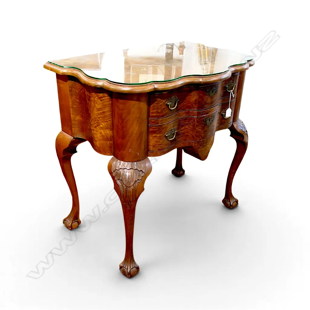 ANTIQUE STYLE WALNUT LOWBOY 775x500x765mm glass top Image 1++