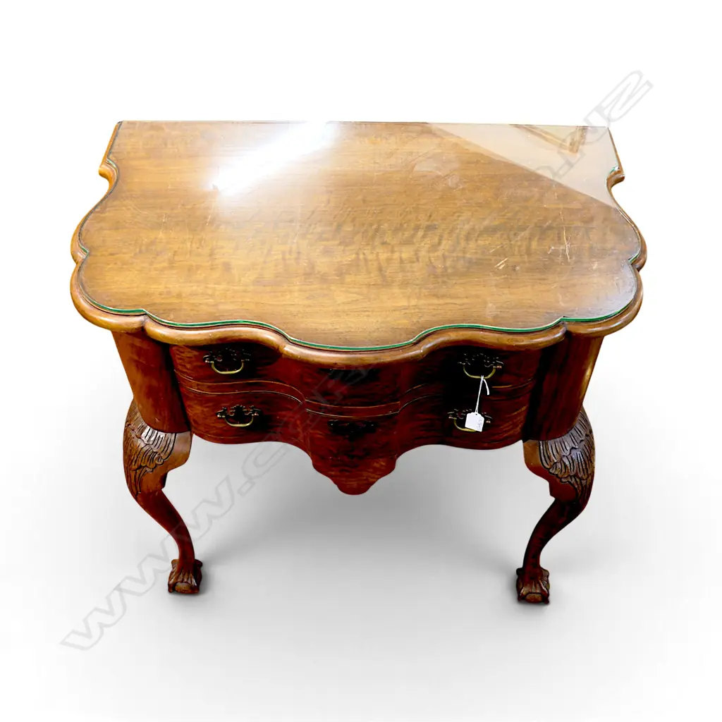 ANTIQUE STYLE WALNUT LOWBOY 775x500x765mm glass top Image 1++