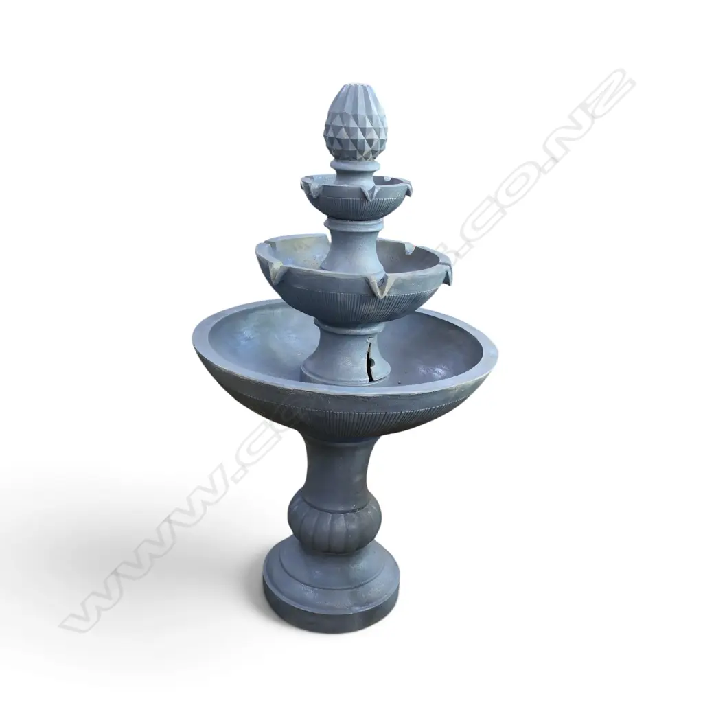 BIRDBATH /FOUNTAIN GREY PLASTIC. H1270MM Image 1++