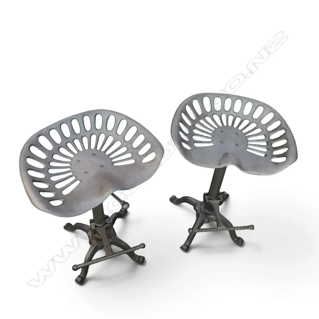 PR HEIGHT ADJUSTABLE CAST IRON TRACTOR SEAT STOOLS Image 1++