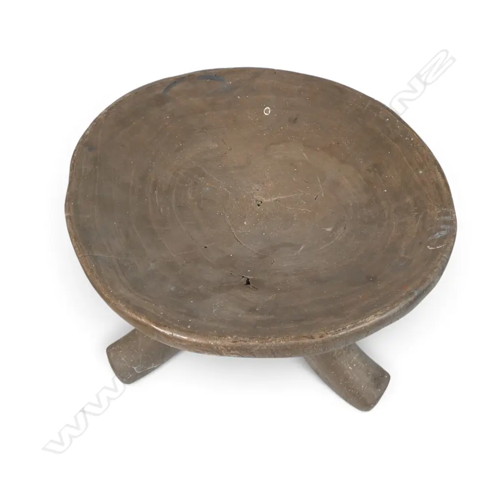 ETHIOPIAN (GURAGE TRIBE) CARVED TRIPOD WOODEN STOOL FOR THE CHIEFS, AGE PATINA,H.230MM DIA 380MM Image 1++