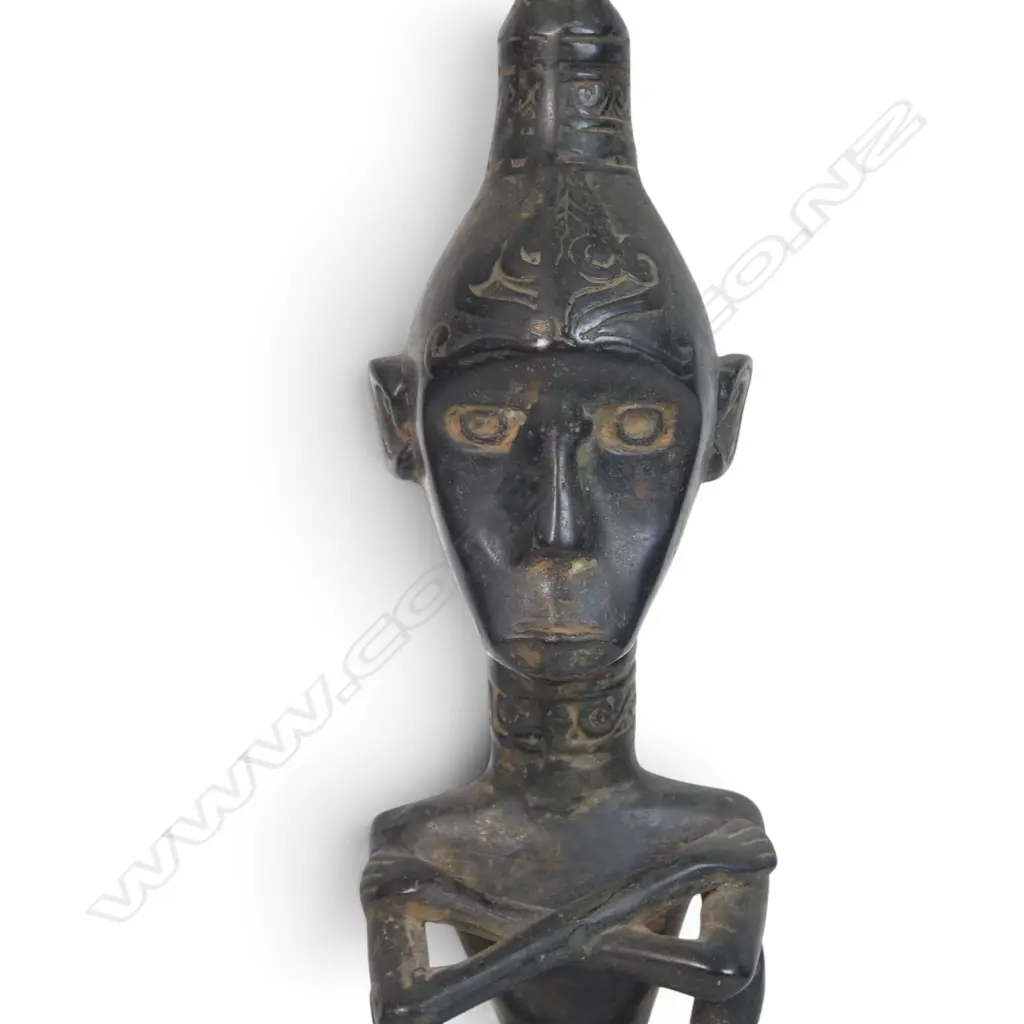 TANIMBAR ISLANDS (INDONESIA) BRONZED BRASS STATUE OF A SEATED RAJA ROYAL FIGURE, H.360MM Image 1++