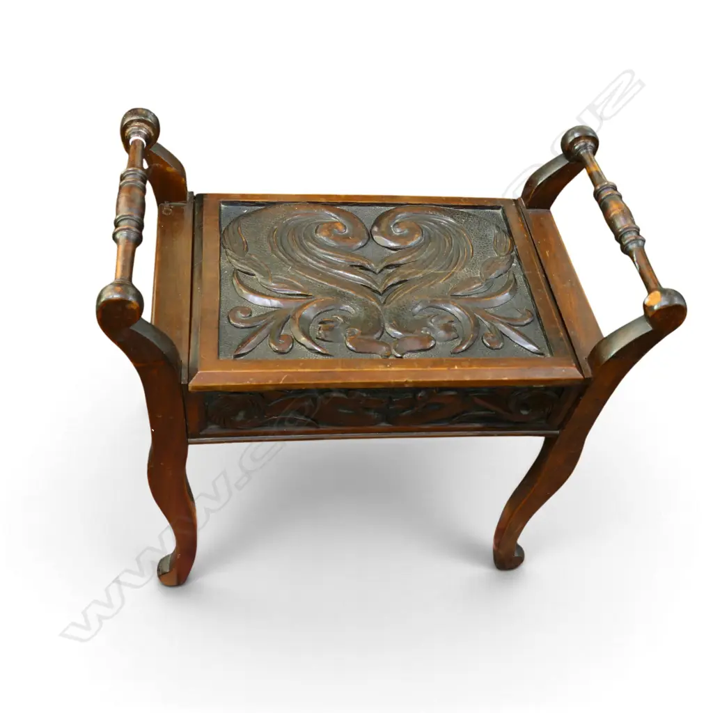 CARVED PIANO STOOL W.600mm Image 1++