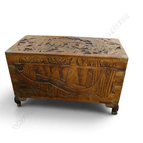 CAMPHOR CHEST 1020x510x610mm
