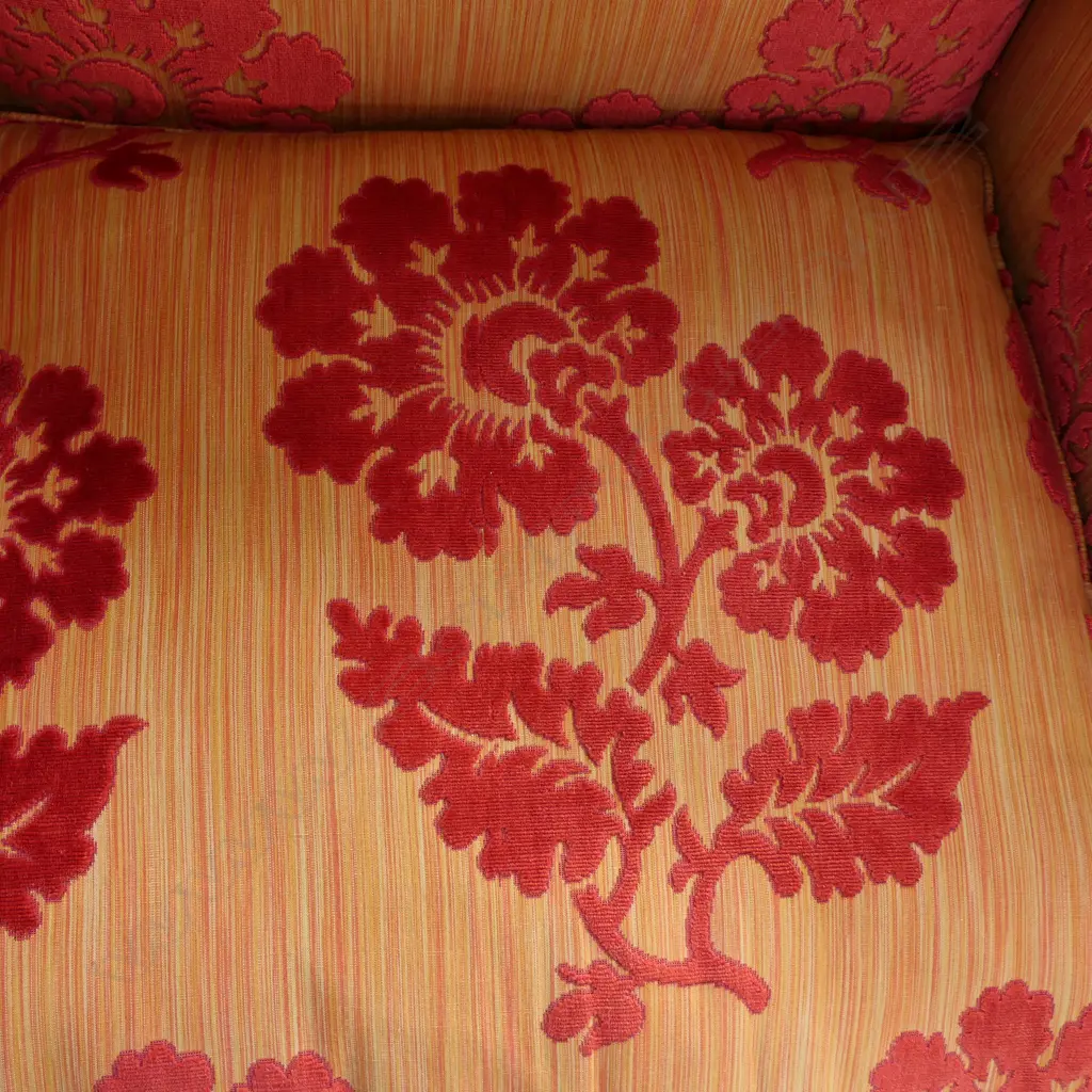 LATE 20thC FRENCH STYLE DECORATIVE WING BACK CHAIR gilt frame red cut velvet upholstery Image 1++