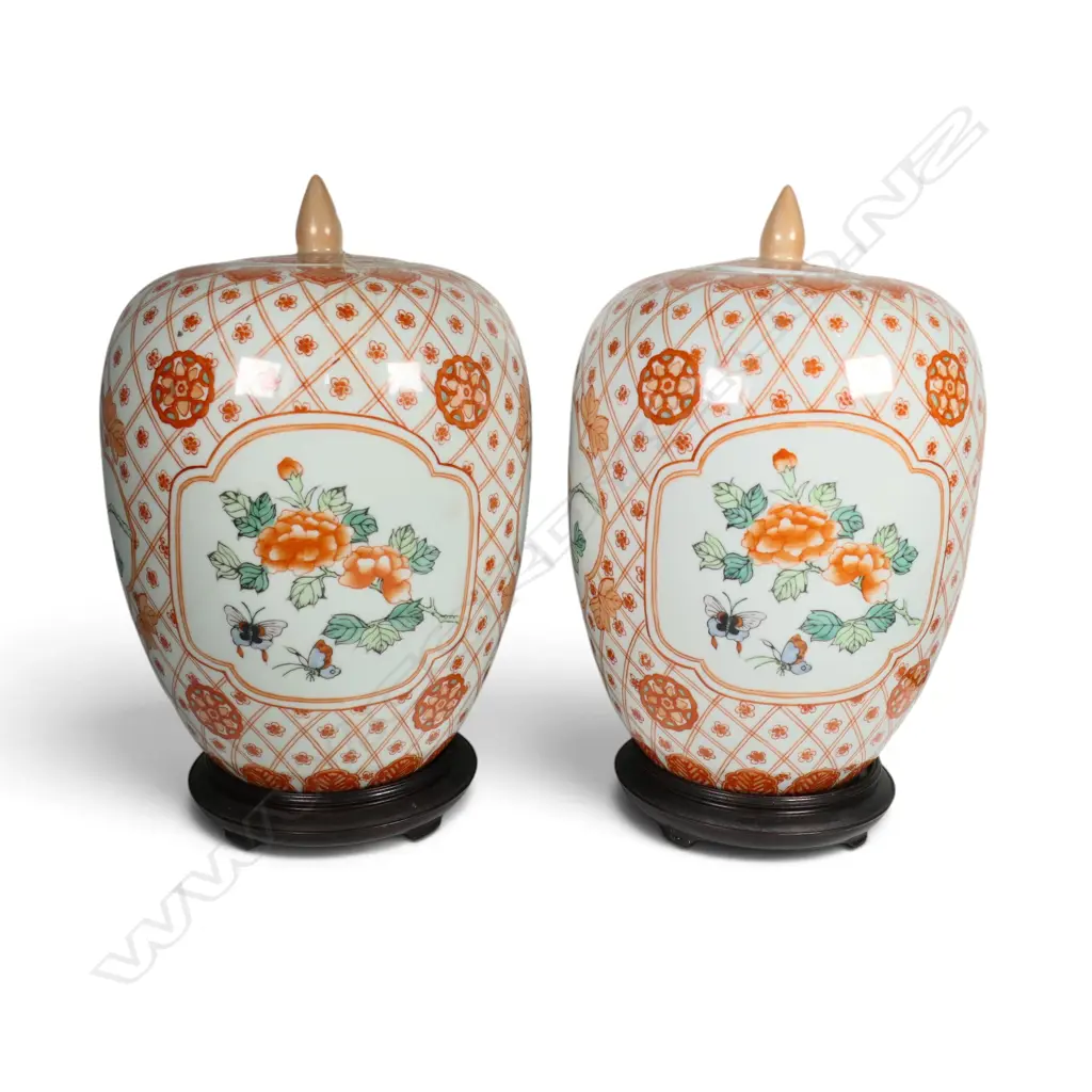 PR ORIENTAL LIDDED VASES H.355mm Image 1++