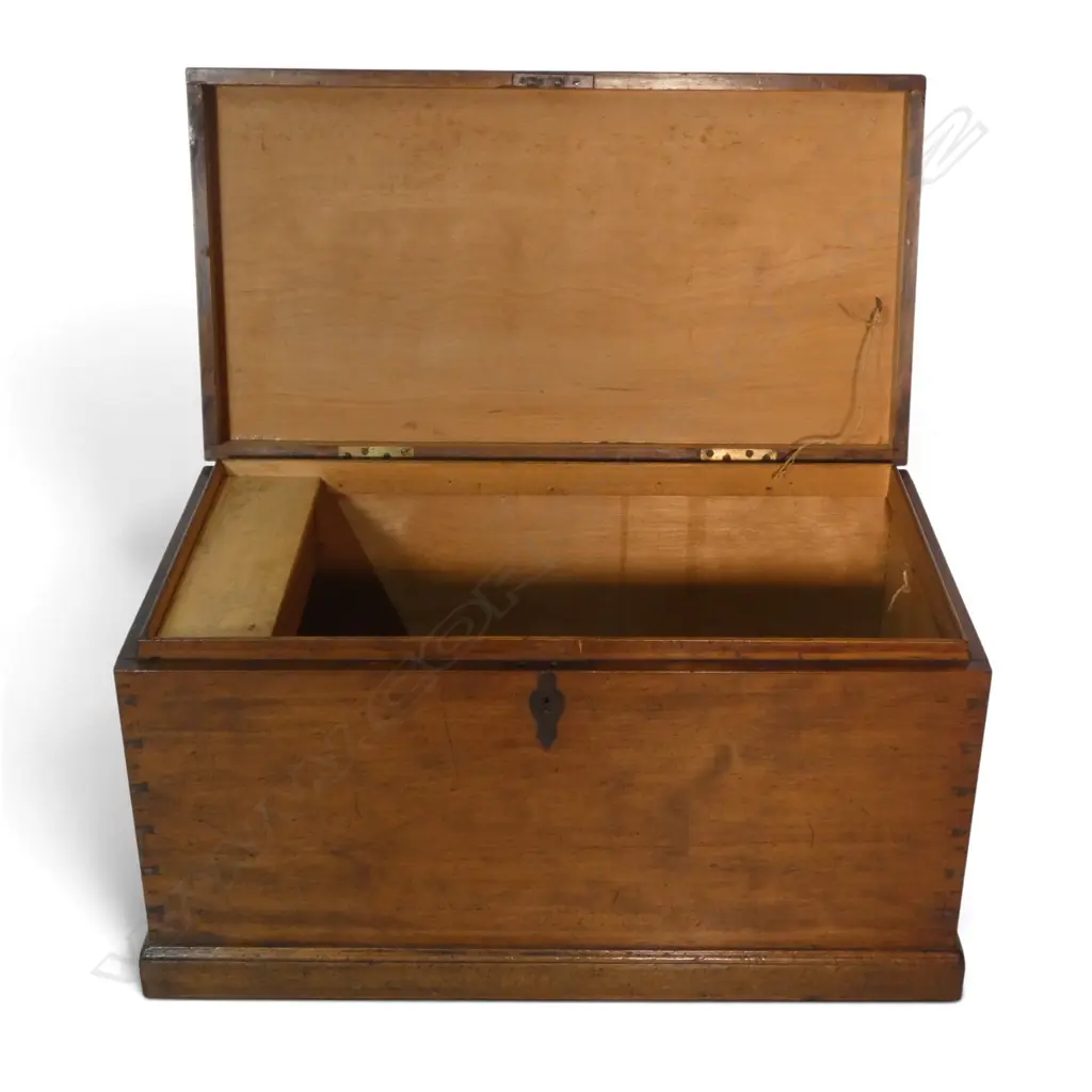 ANTIQUE MAHOGANY CHEST no key 950x500x495mm Image 1++