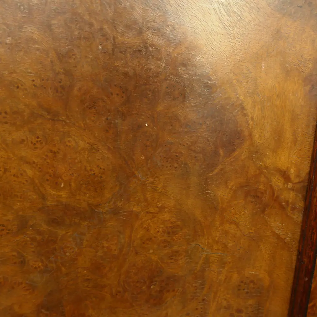 VICTORIAN SMALL PROPORTION LINEN PRESS WALNUT VENEER TO DOORS 865x540x1450mm FAULTS TO TOP Image 1++