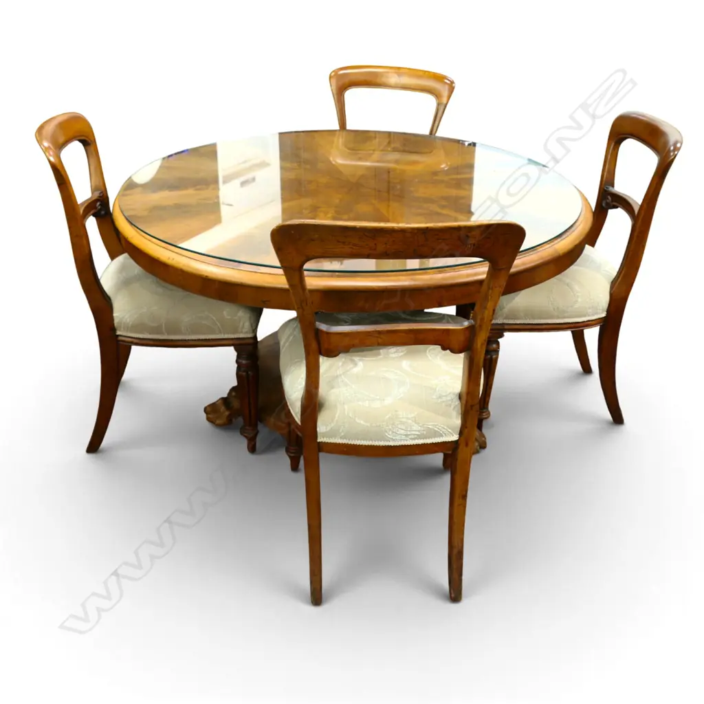4 ANTIQUE CHAIRS H.880mm Image 1++