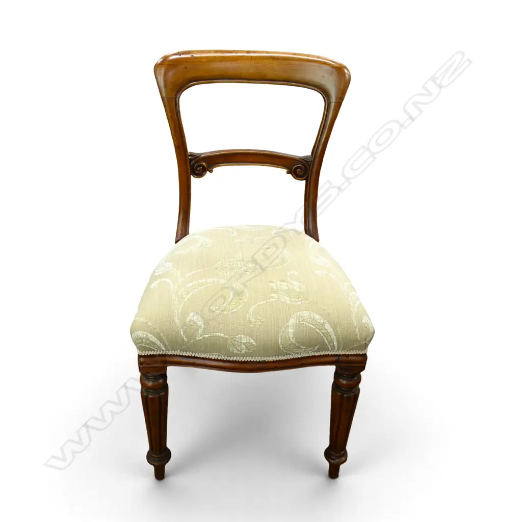 4 ANTIQUE CHAIRS H.880mm Image 1++