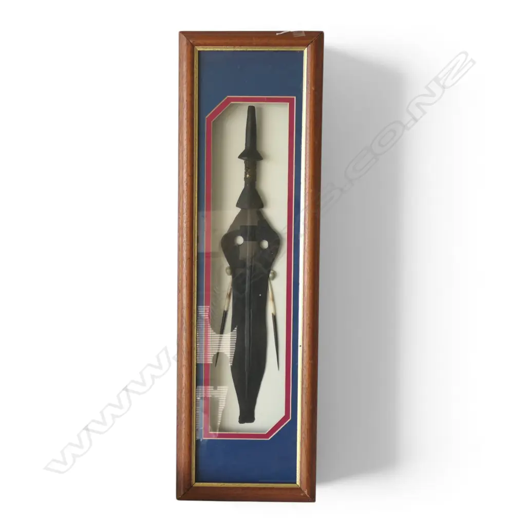 FRAMED TRIBAL DAGGER L.520mm + WINE BARREL CHEESE BOARD L.930mm Image 1++