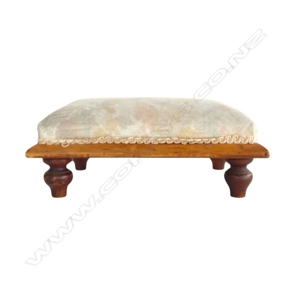 VINTAGE SMALL FOOT STOOL W.345mm Image 1++