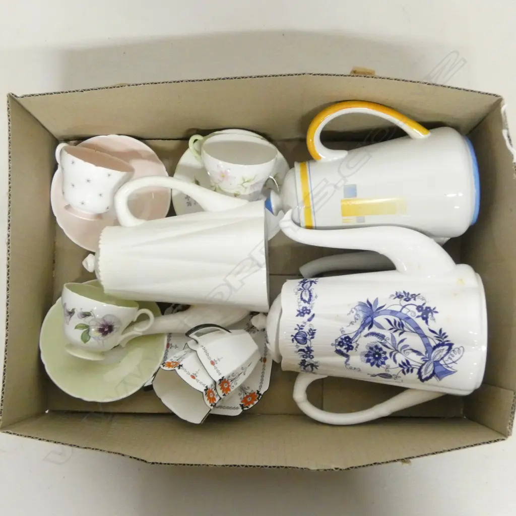 5 SHELLEY CHINA COFFEE CANS 7 3 SHELLEY COFFEE POTS MIXED PATS Image 1++