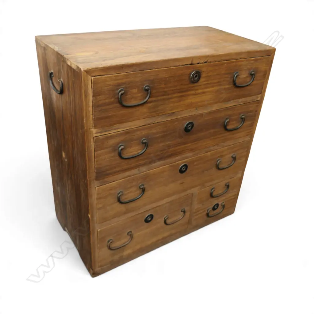 VINTAGE JAPANESE SMALL WOODEN TANSU CHEST. H.570mm Image 1++