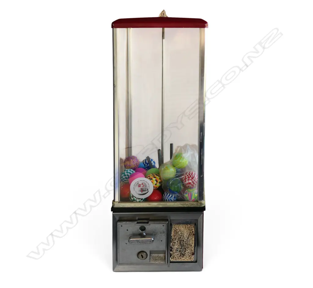 GUMBALL MACHINE. H.760MM Image 1++
