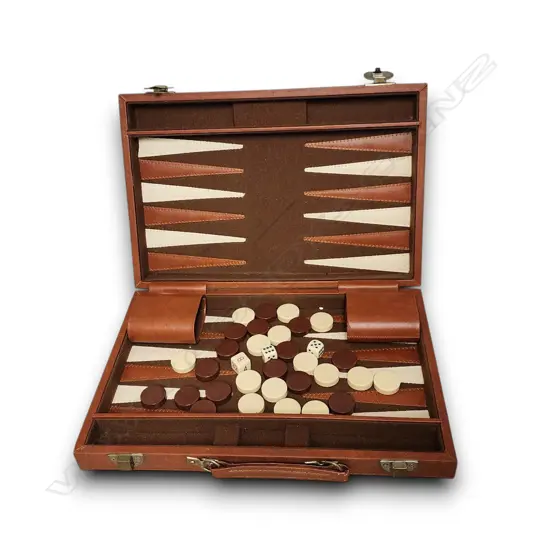 BACKGAMMON SET CLASSIC BOARD GAME WITH BROWN CASE