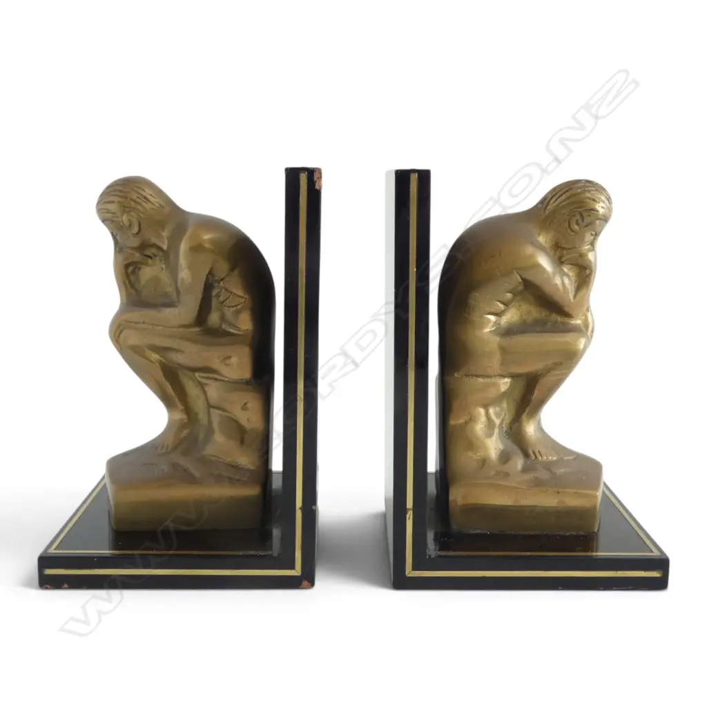 PAIR VINTAGE BRASS BOOKENDS ‘THE THINKER’ MOUNTED ON BLACK LAQUER & BRASS TRIM BASES, W.122mm L. 125mm H.190mm   Image 1++