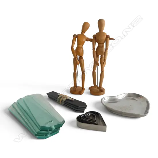 ASST. COLLECTABLES Incl. GLASS PUSH PLATES, 2 ARTICULATED FIGURES, etc