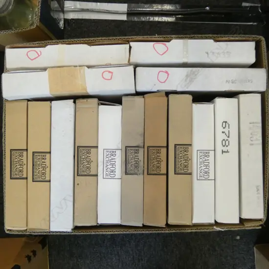 15 ASST COLLECTORS PLATES