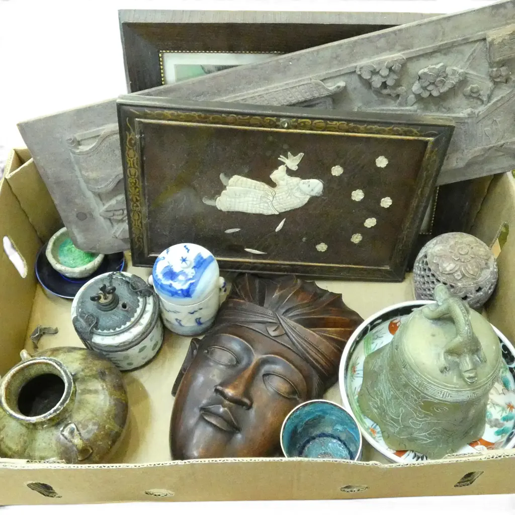 ASST. ORIENTAL ITEMS, INDONESIAN WOODEN MASK, CERAMICS ETC Image 1++