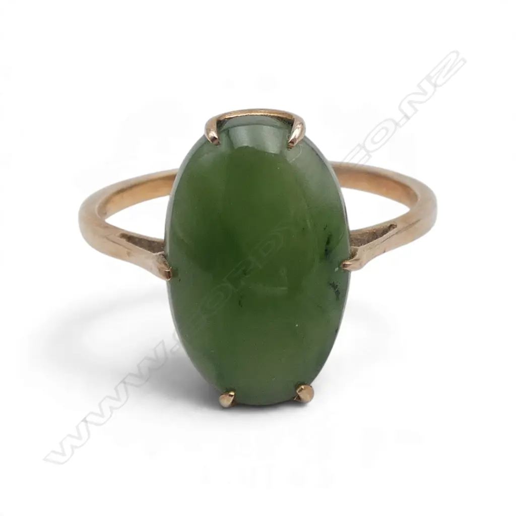 9CT GOLD AND POUNAMU RING 2.11gms SIZE O Image 1++