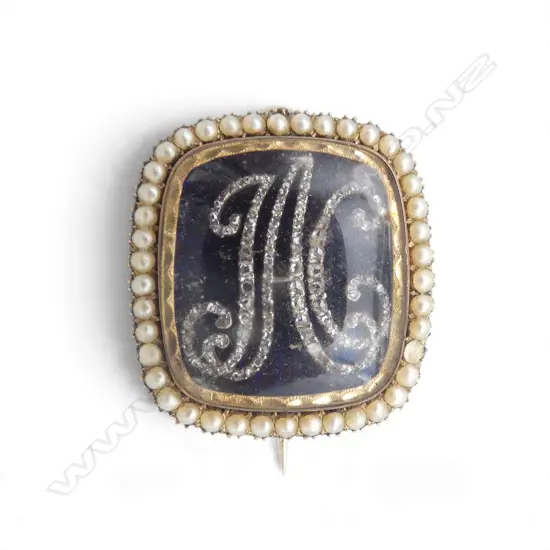 19thC GOLD ENAMEL DIAMOND SET 'IAC' & PEARL MOURNING BROOCH 9.6gms