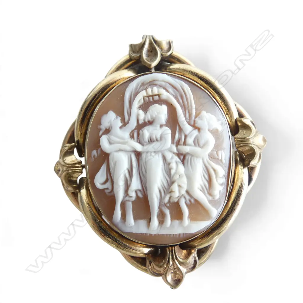 VICTORIAN GOLD PLATED CAMEO BROOCH the three graces H.60mm Image 1++