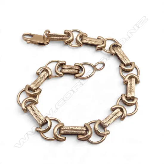 9ct GOLD LINK BRACELET bar & ring links. Stamped .375, 10.25gms