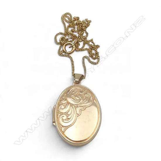 9ct GOLD LOCKET on plated chain, 3.26gm locket weight