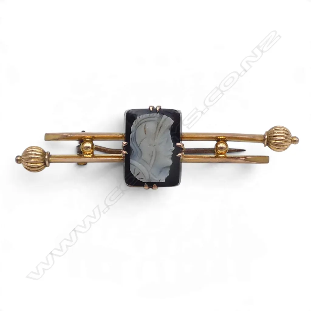 9CT CAMEO BAR BROOCH W.55mm 4.2gms Image 1++