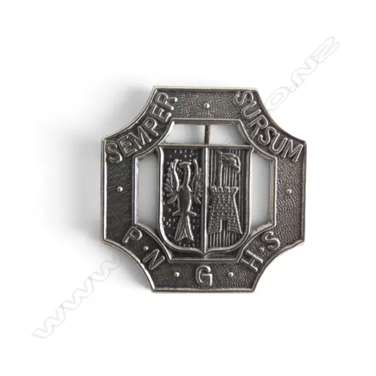 SILVER PALMERSTON NORTH HIGH SCHOOL BROOCH 'AIM HIGH' (8GMS includes copper fittings)