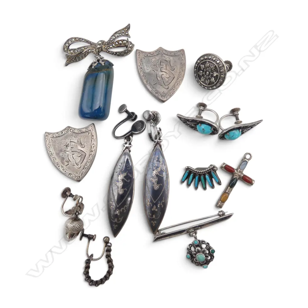 ASST SILVER VINTAGE JEWELLERY: stone set cross pendant + 2 shield engraved lge buttons + pr turquoise marcasite earrings Image 1++