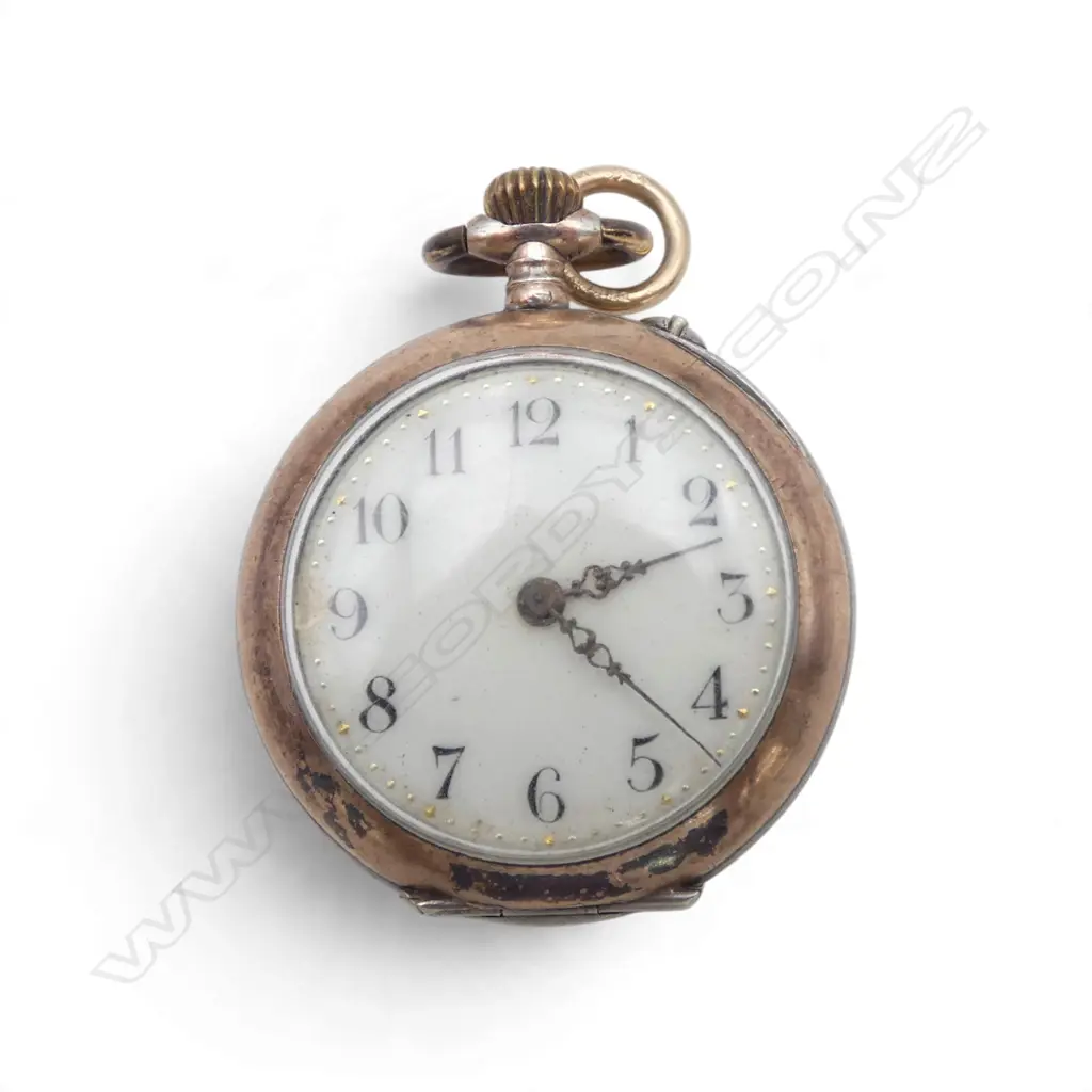 EARLY 20TthC SILVER & GILT MID SIZE POCKET WATCH enamel dial Image 1++