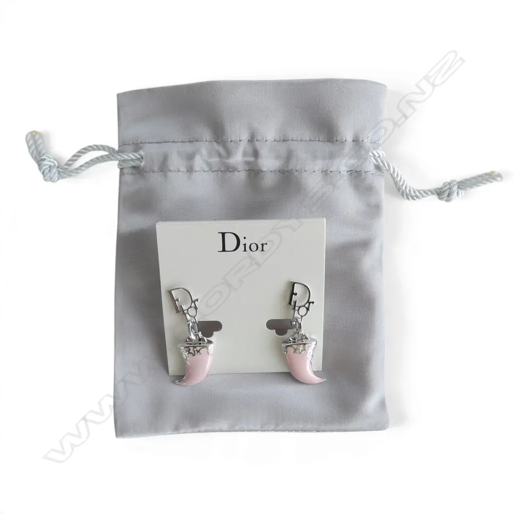 CHRISTIAN DIOR SHARK TOOTH FASHION EARRINGS, screw backs/CLIP. AS NEW Image 1++