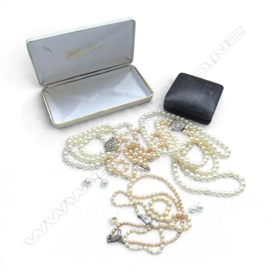 ASST. FAUX PEARLS 