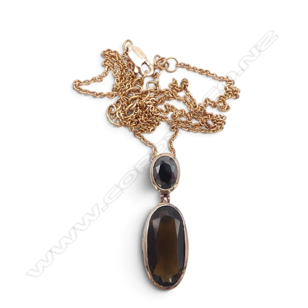 9ct ROSE GOLD NECK CHAIN 2.4gms with gold plate framed pendant w two faceted topaz Image 1++