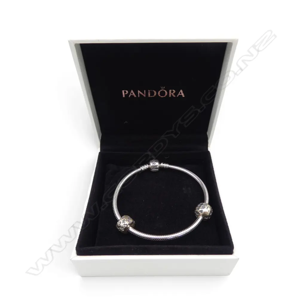 PANDORA SILVER BANGLE w 2 CHARMS, L.190cm Image 1++