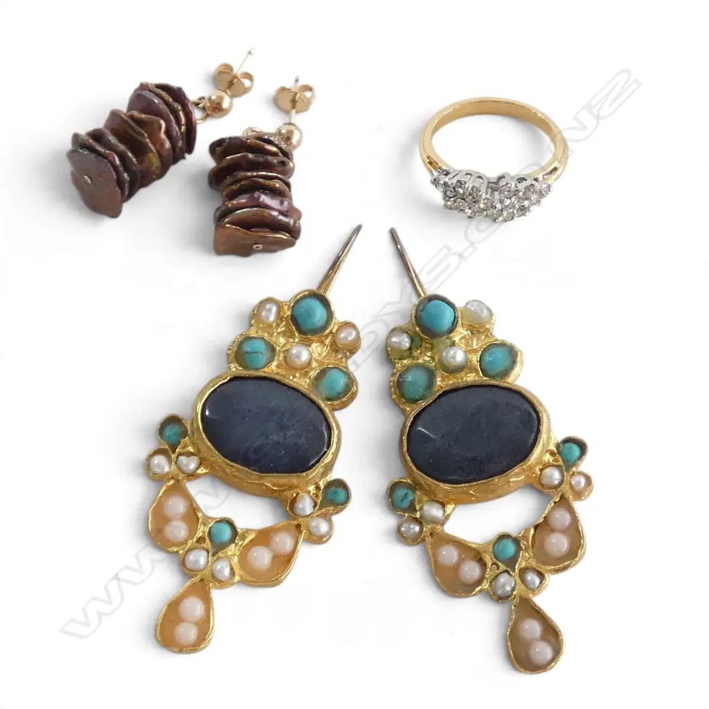 2 PRS EARRINGS, 1 w 9ct fittings & COSTUME RING Image 1++