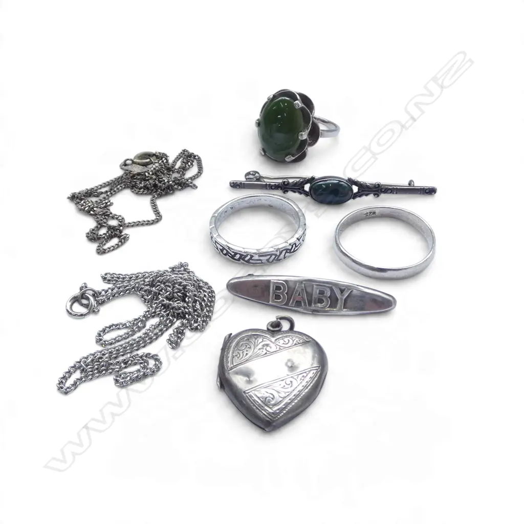 8 PCES OF STG SILVER JEWELLERY 23gms Image 1++