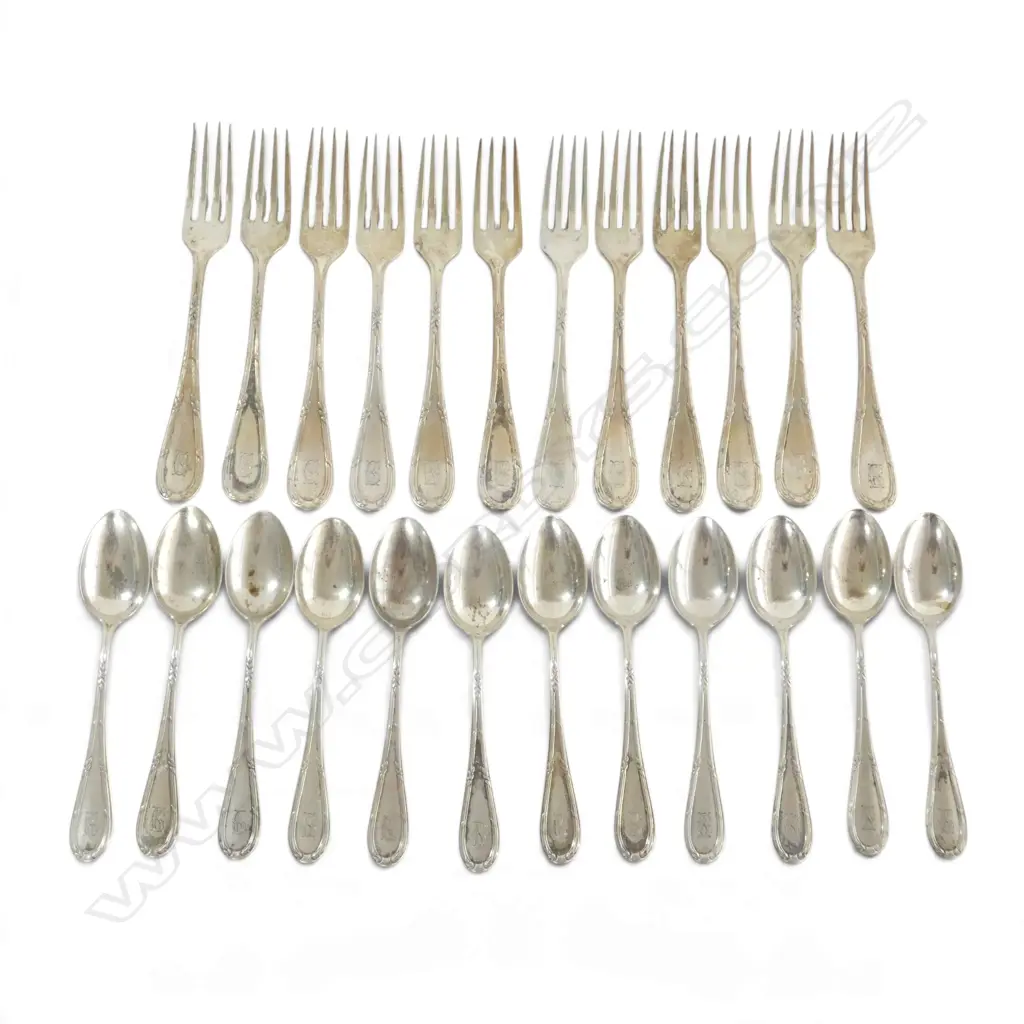 24 .800 GERMAN SILVER FORKS & TEASPOONS 772gms Image 1++