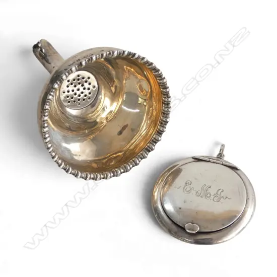 STG SILVER WINE FUNNEL SPOUT A/F RUBBED HALLMARKS & COMPACT/PILL BOX (MIRROR & CLASP A/F), 65gms, H.90mm