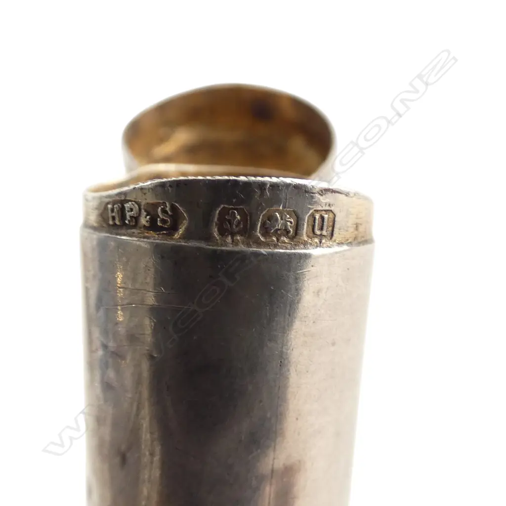 9CT GOLD RIMMED HORN CIGARETTE HOLDER IN STG SILVER CASE B'HAM 1919 (DENTS), L.70mm Image 1++