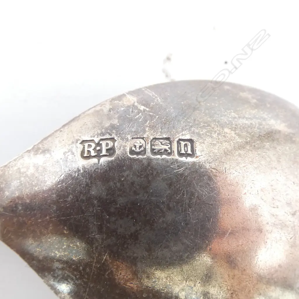 Birmingham 1912 SILVER CADDY SPOON shell finial Image 1++