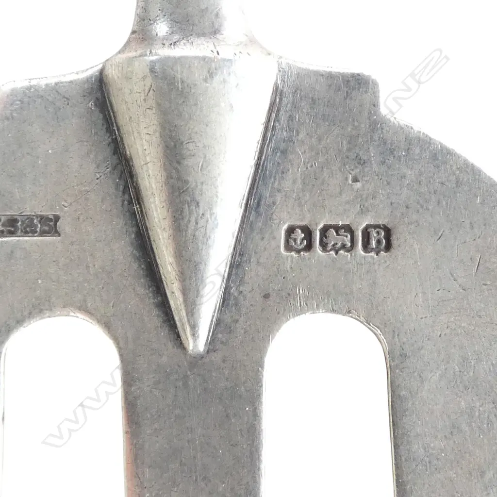 Birmingham 1926 SILVER & POUNAMU LGE BREAD FORK semi translucent pounamu. By James Swann & Son  L.180mm Image 1++