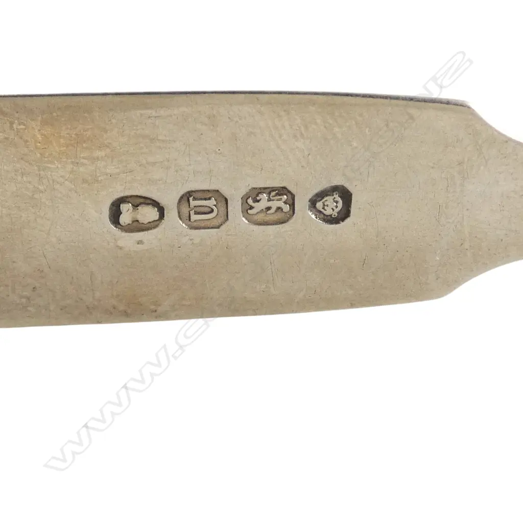 2 GEORGIAN STG SILVER TONGS, 85gms Image 1++